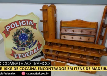 Peruano é preso transportando mais de 10kg de cocaína escondida em itens de madeira dentro de táxi