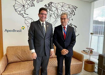 Gladson Cameli pede apoio a Jorge Viana para a prospecção de investimentos no Acre em agenda na China