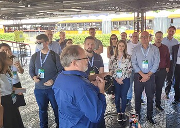Em Curitiba, representantes da Prefeitura de Rio Branco fazem visitas técnicas em evento sobre transporte público