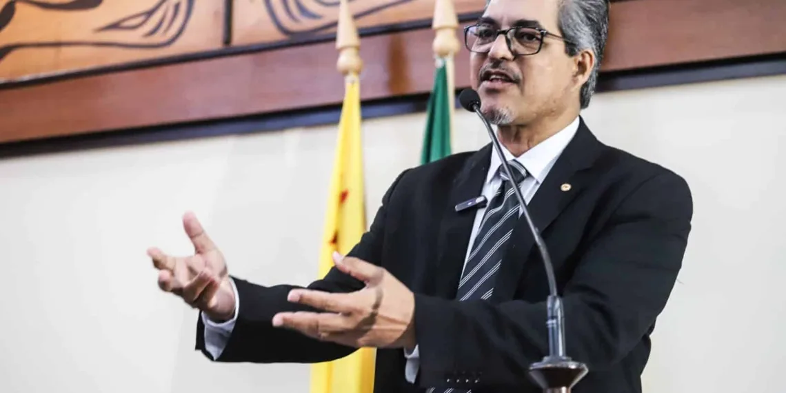 Deputado propõe suspender cobrança de ICMS para micro e pequenos empresários atingidos pelas cheias