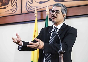 Deputado propõe suspender cobrança de ICMS para micro e pequenos empresários atingidos pelas cheias