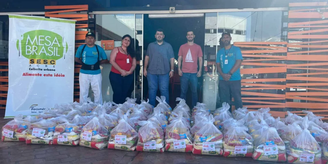 Grupo Deck doa cestas básicas para desabrigados pela enchente em Rio Branco