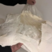 Mulher é presa em Brasília levando 3kg de cocaína do Acre escondida em gesso na perna