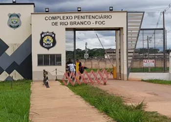 Acre gastou quase R$ 40 mil por cada detento em 2022, diz Ministério da Justiça