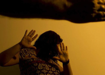 Mudança na Lei Maria da Penha deve agilizar medida protetiva para vítimas de violência na Delegacia da Mulher