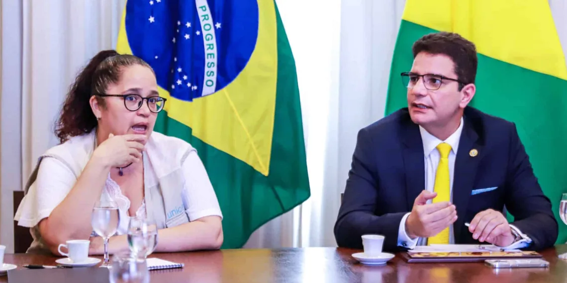 O gestor ressaltou a importância dos governos estadual e municipal convergirem nessa pauta, que é importante para o Acre. Foto: Marcos Vicentti/Secom