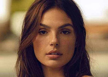 Isis Valverde fala pela primeira vez sobre romance com Marcus Buaiz