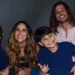 Filhos de Wanessa Camargo e Dado Dolabella chamam atenção por detalhe em fotos no camarim da cantora