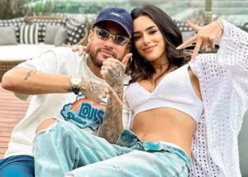 Pai de Neymar 'aconselha' filho após anúncio de gravidez de Bruna Biancardi