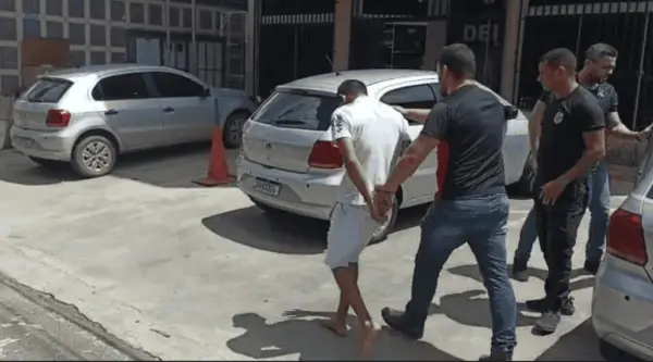 Sequestrador e ladrão de loja de celulares são presos em Rio Branco