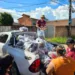 Roupas doadas pela Receita Federal são distribuídas para vítimas das enchentes