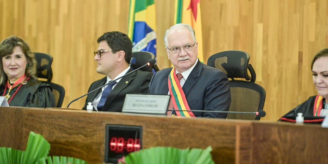 Durante a sessão solene, Fachin defendeu o fortalecimento da democracia brasileira. Foto: Diego Gurgel/Secom