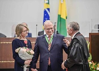 Edson Fachin, ministro do Supremo Tribunal Federal, foi homenageado pelo Tribunal Regional Eleitoral do Acre. Foto: Diego Gurgel/Secom
