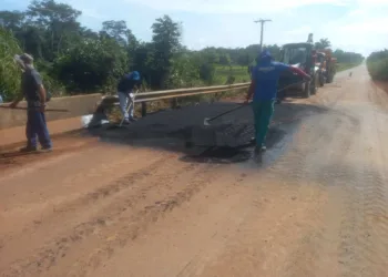 Governo conclui obra de recuperação no km 7 da AC-10, em Porto Acre