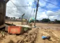 Moradores da Base se juntam ao mutirão de limpeza da Prefeitura: 'mão na massa'