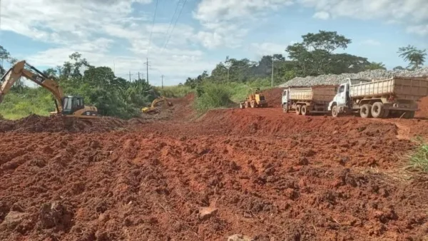 Após protesto, DNIT anuncia retomada de obra emergencial próximo ao Quinoá na BR-364