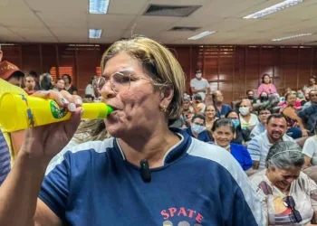Saúde pode deflagrar greve após Aleac derrubar proposta de reajuste salarial de técnicos de enfermagem