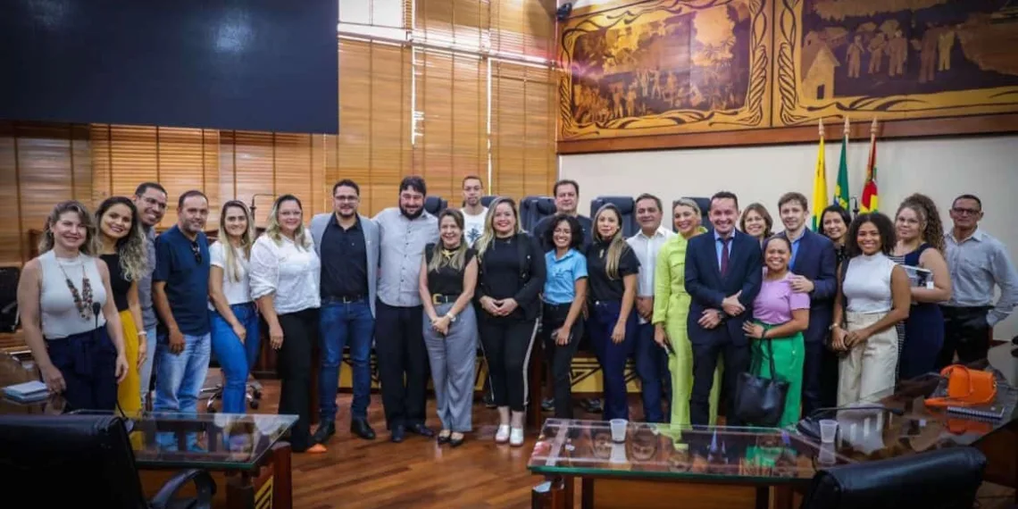 Representantes dos conselhos de Farmácia participam de Audiência Pública em Rio Branco para discutir piso salarial da categoria