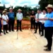 Primeiro protótipo do piso da casa do Projeto 1.001 Dignidades está pronto e foi apresentado a secretários e diretores da gestão neste sábado (Foto: Evandro Derze/Assecom)