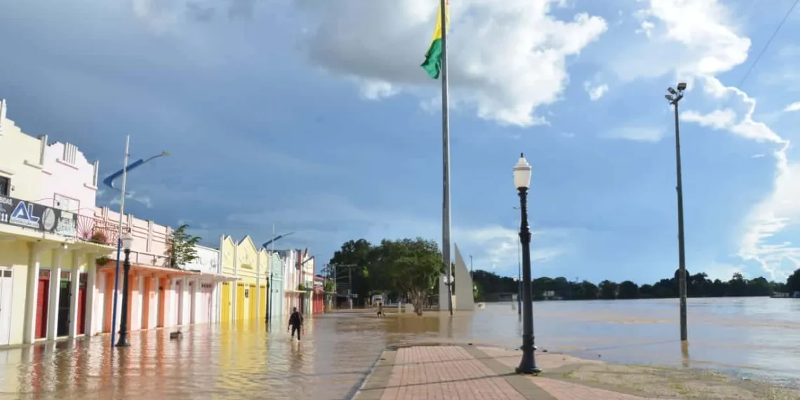 Detran e RBTrans realizam novas interdições em pontos de Rio Branco