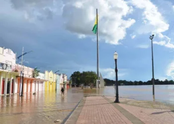 Detran e RBTrans realizam novas interdições em pontos de Rio Branco