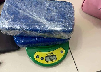 Dupla de traficantes é presa com mais de 2kg de drogas em Rio Branco