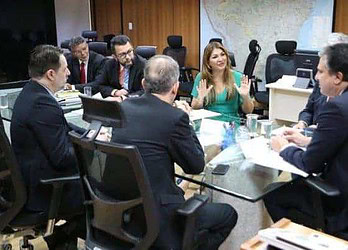 Reitora do Ifac se reúne com ministro da Educação em Brasília