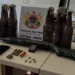 Dupla é presa com escopeta e 12 coquetéis explosivos na Cidade do Povo