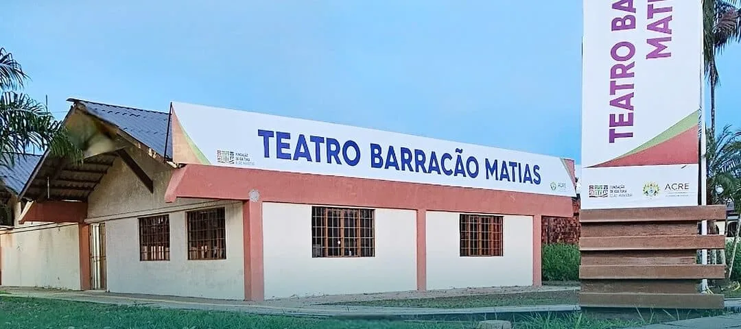 Teatro Barracão revitalizado será entregue nesta segunda-feira
