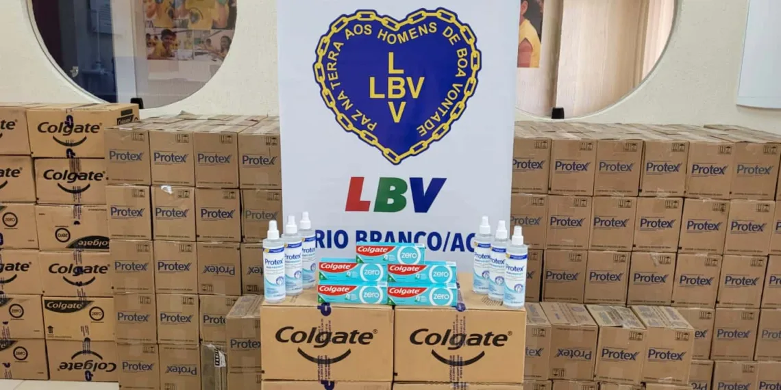 Campanha SOS Calamidades da LBV faz doação de produtos de higiene pessoal à Defesa Civil