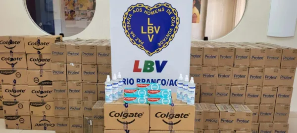 Campanha SOS Calamidades da LBV faz doação de produtos de higiene pessoal à Defesa Civil