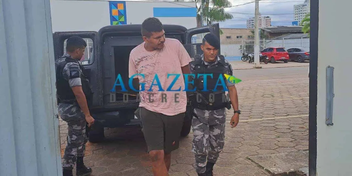 Homem é preso por tráfico de drogas no bairro Triângulo