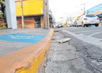 Câmara aprova PL que garante melhoria em vias urbanas para priorizar pessoas com deficiência