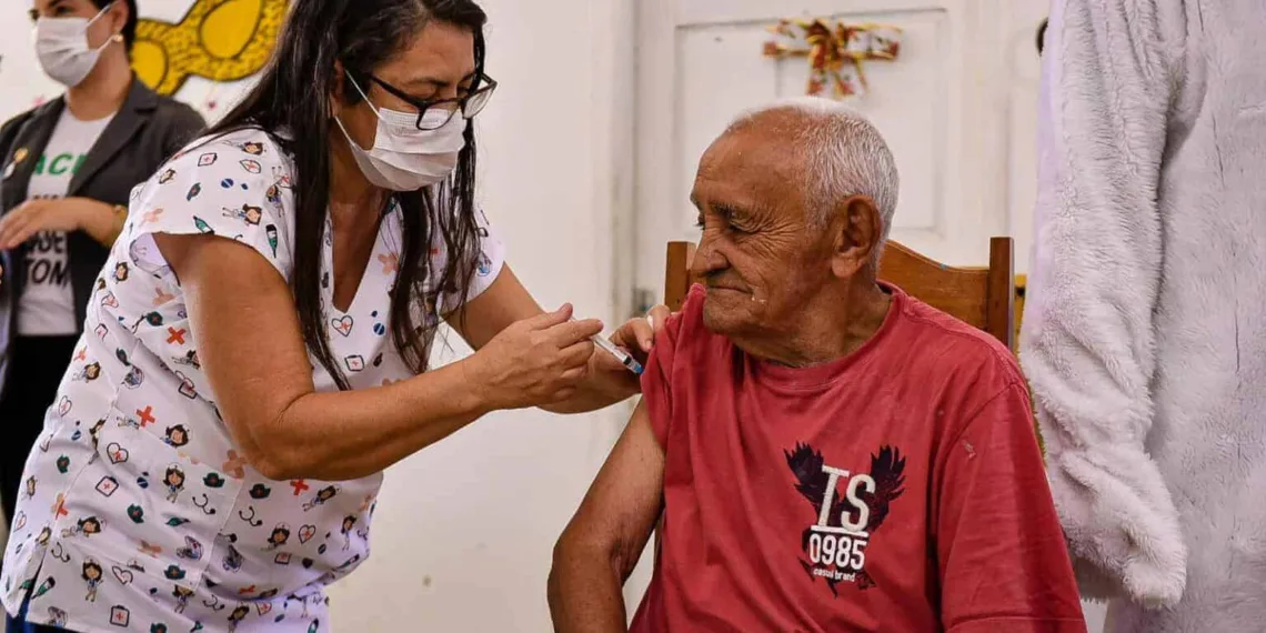 Secretaria de Saúde inicia campanha de vacinação contra gripe em todo o Estado