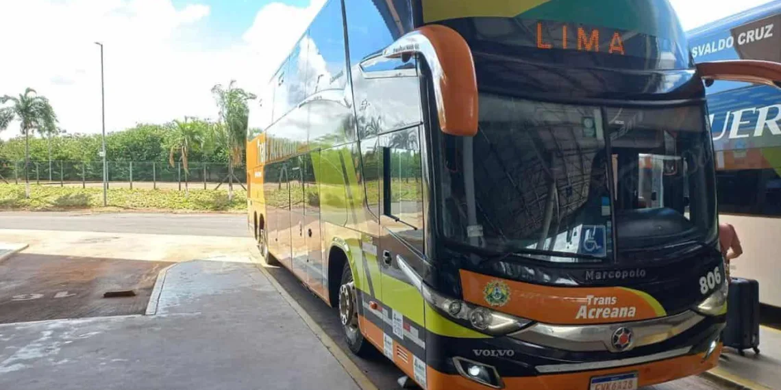 Empresa de ônibus internacional acreana opera a maior linha rodoviária do mundo