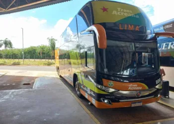 Empresa de ônibus internacional acreana opera a maior linha rodoviária do mundo