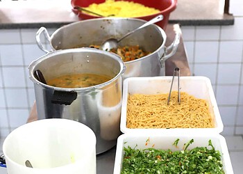 Comissão da SEE analisa as propostas das chamadas públicas para aquisição de alimentos. Foto: Mardilson Gomes/Arquivo SEE