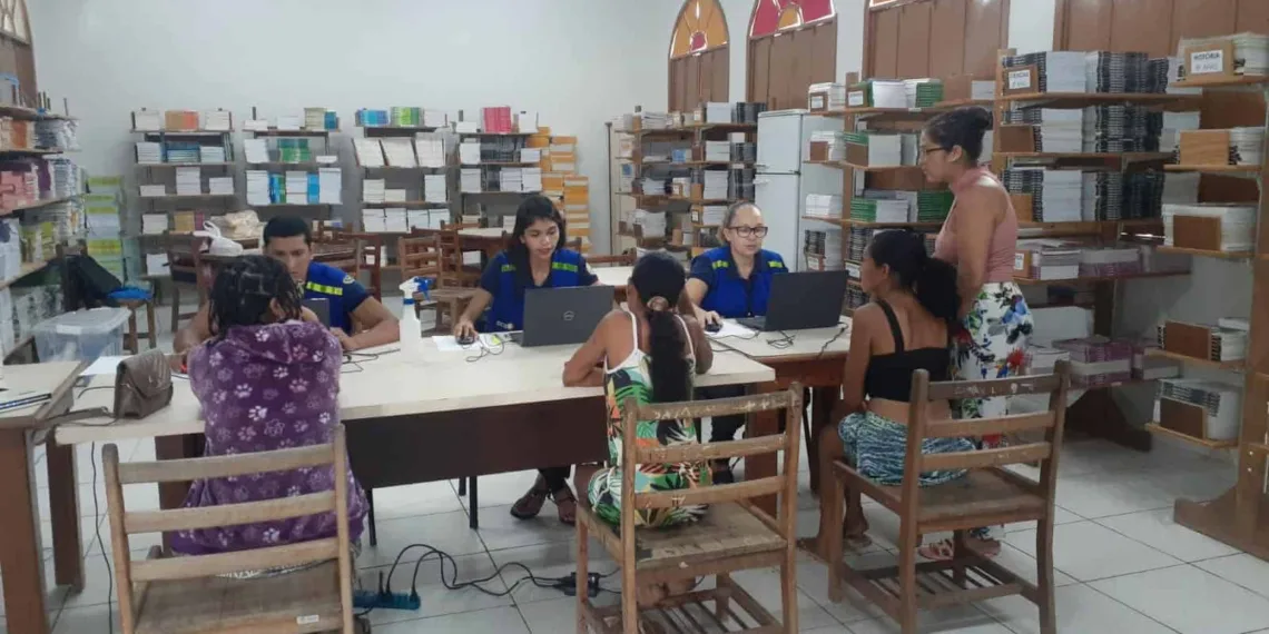 Os serviços da OCA Móvel foram adaptados para ajudar a população com a recuperação dos documentos perdidos nas enchentes. Foto: cedida