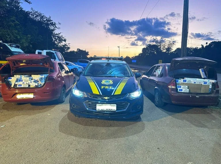 PRF apreende mais de 25 mil maços de cigarro contrabandeado no interior do Acre; um homem é preso
