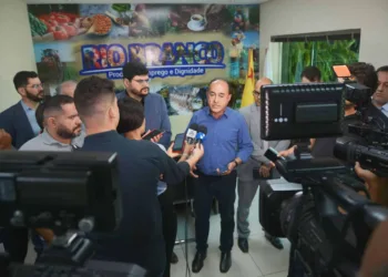 Prefeitura de Rio Branco anuncia concurso efetivo com salários de até R$ 18 mil