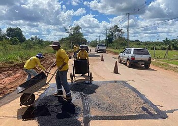 Trecho recuperado corresponde ao início da estrada do Amapá até a rotatória próximo ao Hospital do Amor (Foto: Assecom)