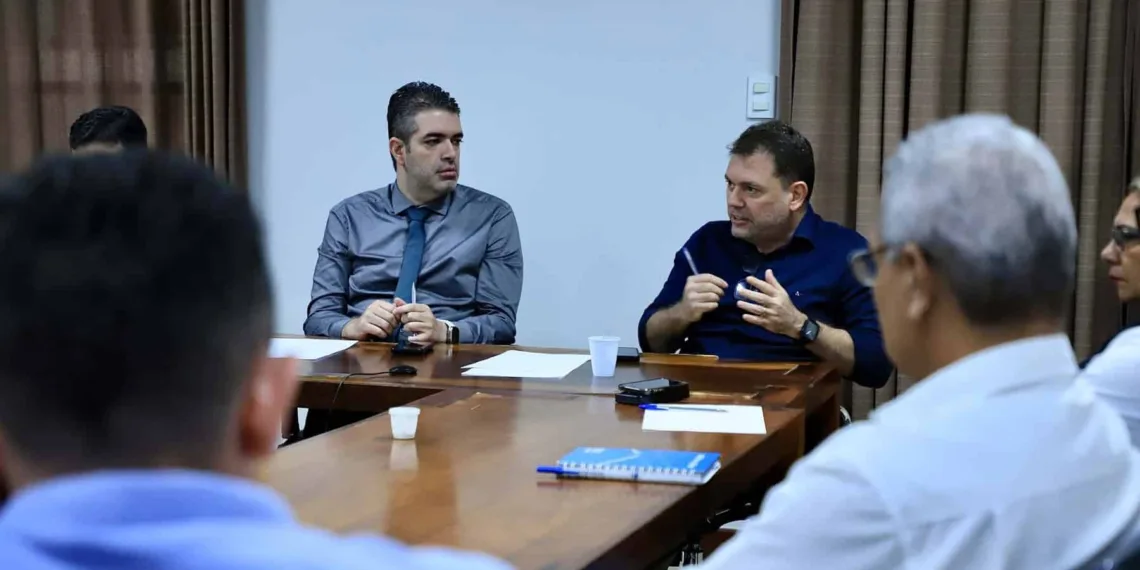 “Nós preservamos um diálogo constante com as secretarias e sindicatos”, afirmou o secretário de governo Alysson Bestene. Foto: Pedro Devani