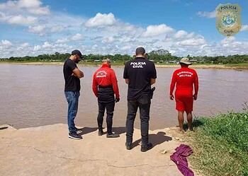 Polícia e bombeiros fazem buscas por jovem desaparecido no interior do Acre