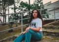 Estudante acreana realiza vaquinha solidária para comprar câmera fotográfica e expandir seu trabalho
