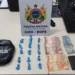 Dupla é presa por tráfico de drogas no Mocinha Magalhães