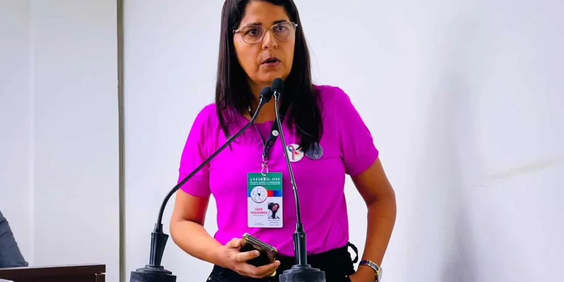 Lene Queiroz é portadora de lúpus e fibromialgia (Foto: Rodrigo Pacheco)