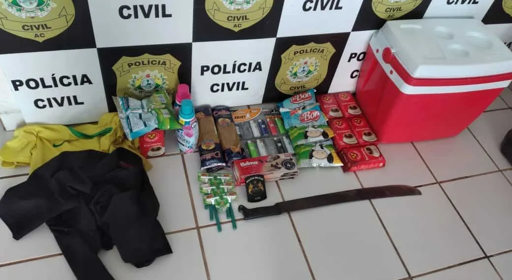 Ladrão é preso e objetos furtados são recuperados no interior do Acre