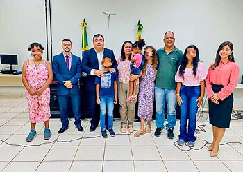 Tios conseguem guarda definitiva de quatro sobrinhos no Acre