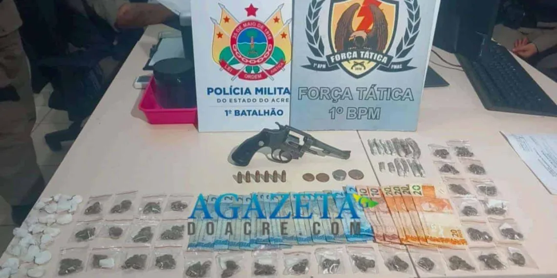Dupla é presa com drogas e arma de fogo em Rio Branco