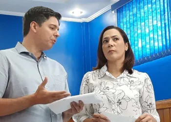 Acisa pede antecipação do pagamento do salário e parcela do 13° dos servidores públicos para Expoacre